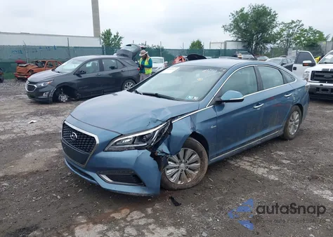 2016 Hyundai Sonata Hybrid Se z USA, uszkodzony, nr VIN KMHE24L1XGA036578